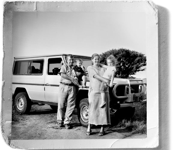 MERCEDES CAMPAIGN SHOT AROUND THE WORLD 7/7